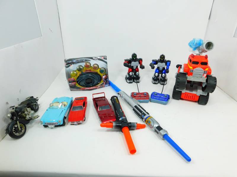 lot 29 image: Misc. Toys