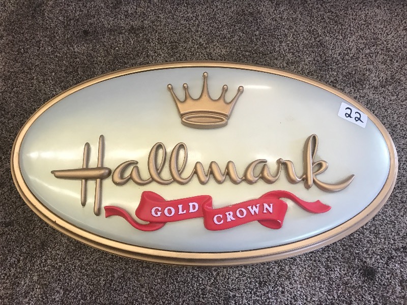 lot 22 image: 15x24 3-D Hallmark Gold Crown Sig...
