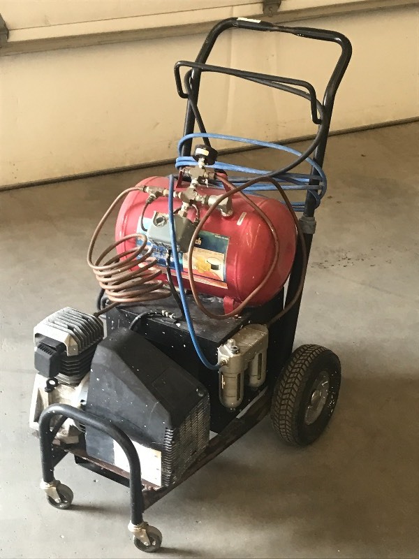 lot 42 image: 120Volt Air Compressor, 125 Max PSI...