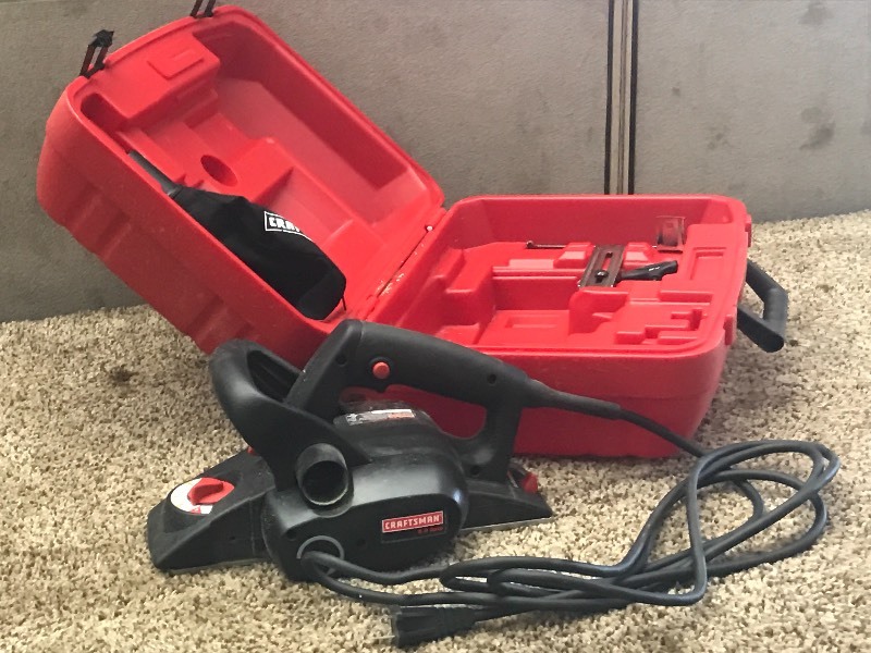 lot 47 image: Craftsman 3.25 Hand Planer Set Wit...