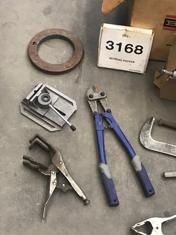 lot 64 image: Box Of Assorted Steel Roof Jacks, ...