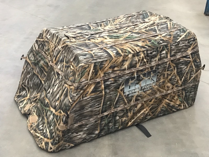 lot 80 image: CHG Ground Force Dog Blind, Good Co...