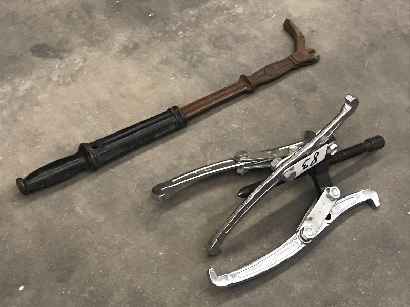 lot 83 image: Lot Of (1) Vintage Nail Puller & (1...