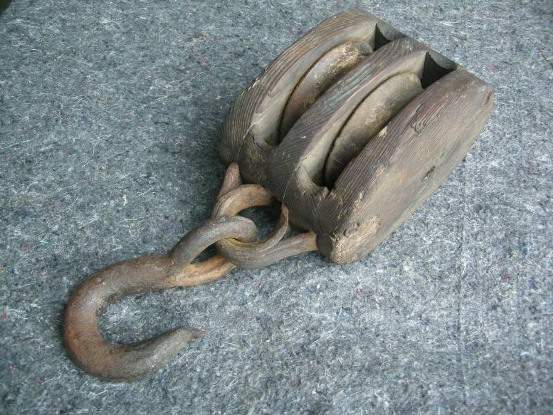 Large Antique Barn Pulley Block And Tackle Man Tiques Tools