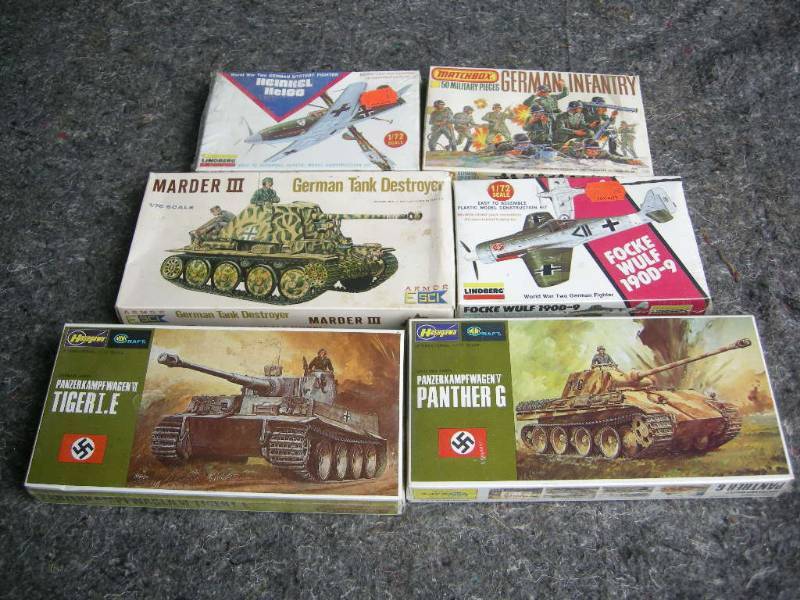 lot 18 image: Vintage Hasegawa - Matchbox - Lindberg WWII Model Kits