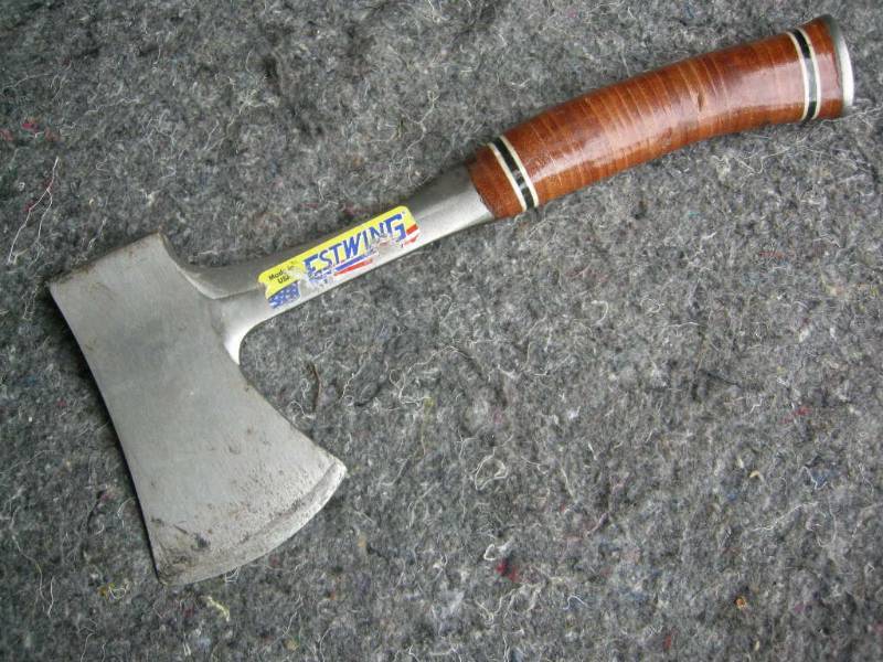 lot 35 image: Estwing Hatchet