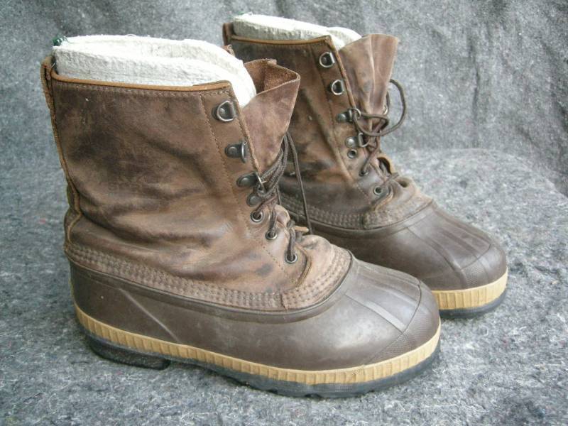 lot 41 image: Sorel Mens Boots