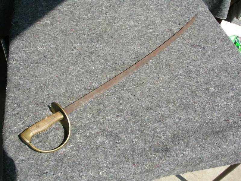lot 128 image: Vintage Military SabreSword