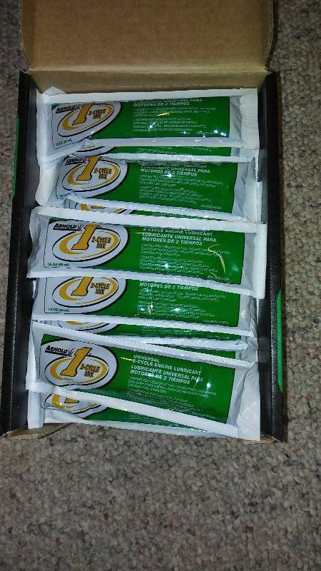 lot 32 image: 48 Pack of 1.8 oz. Arnolds Oil