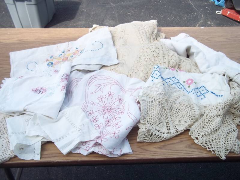 lot 59 image: Lot of Vintage Place Mats, Table Cloth, Misc