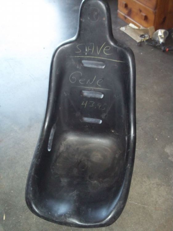 lot 13 image: Race Car Seat