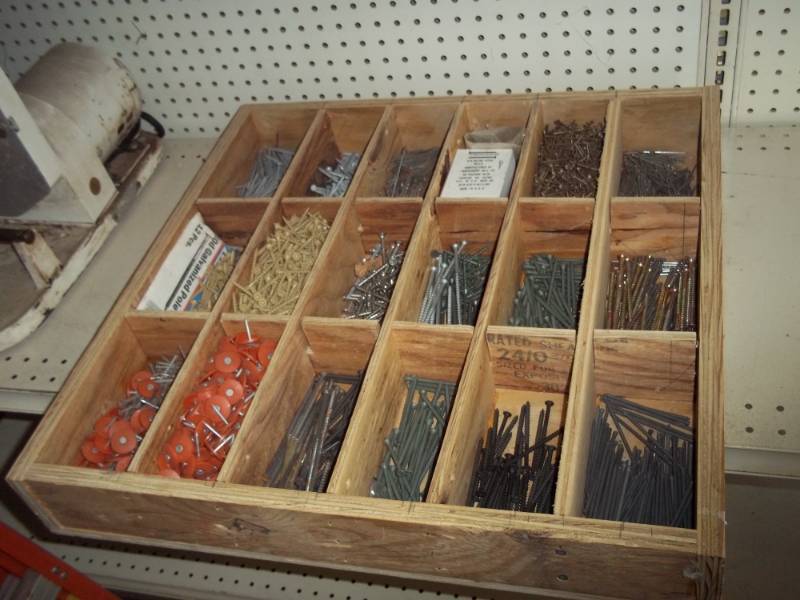 lot 81 image: Drawer Full of Nails & Screws