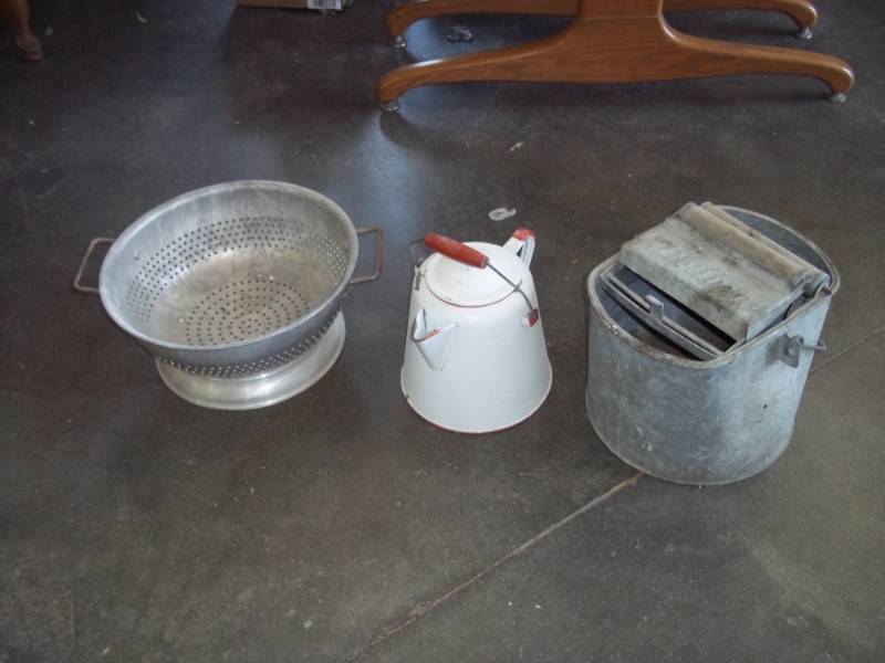lot 90 image: Vintage Coffee Pot, Colander, Mop Bucket