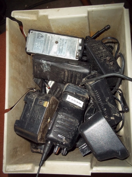 lot 180 image: 2 way radios