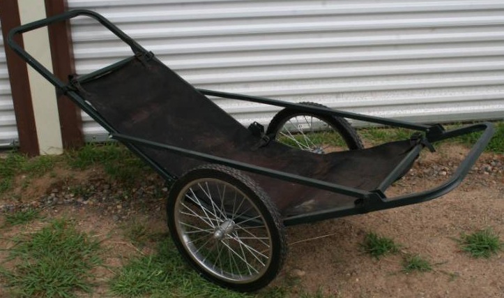 lot 12 image: Deer Carrier
