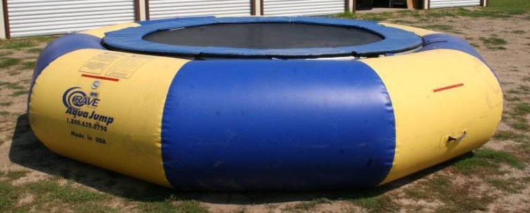 lot 4 image: Aquamarine Trampoline