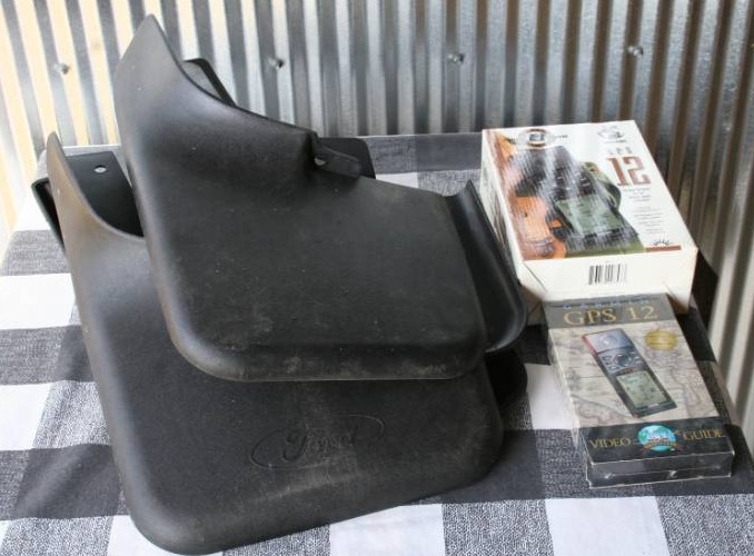 lot 35 image: Ford Mud Flaps and Garmin System