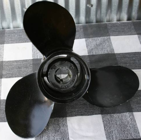 lot 36 image: Boat Propeller