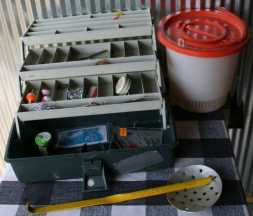lot 39 image: Fishing Supplies and Gear