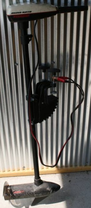 lot 78 image: Trolling Motors