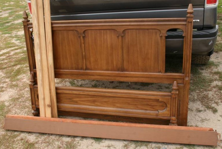 lot 96 image: Maple Bed Frame