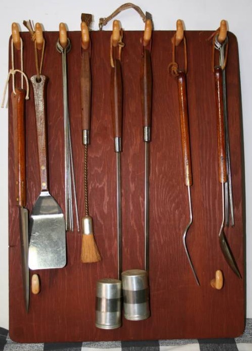 lot 152 image: Grilling Utensils