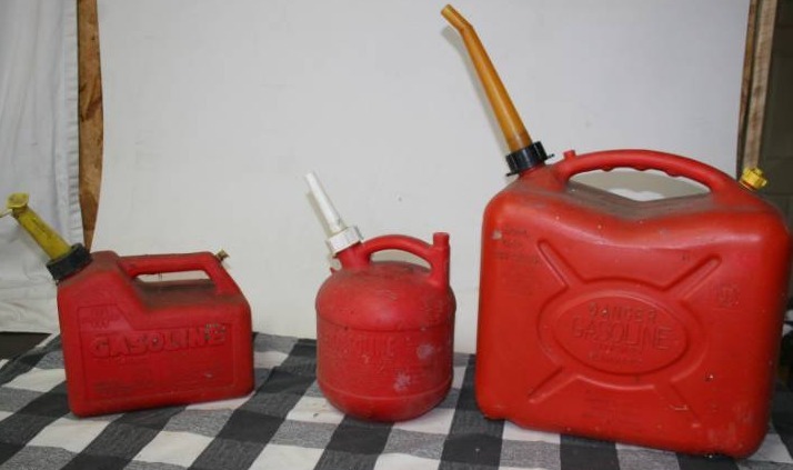 lot 160 image: Gas Cans