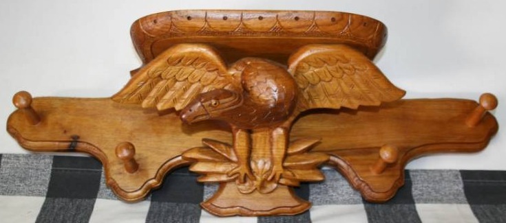 lot 181 image: Eagle HatCoat Rack