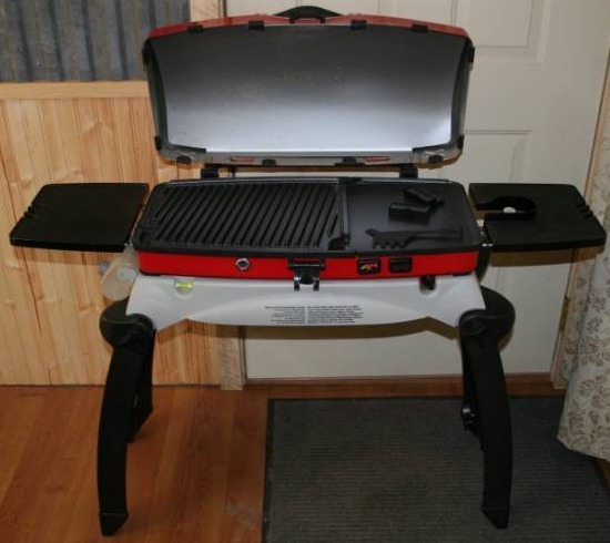 lot 194 image: Portable Grill