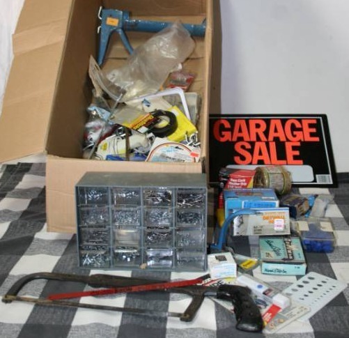 lot 205 image: Misc Tools and Hardware