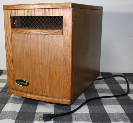lot 215 image: Space Heater