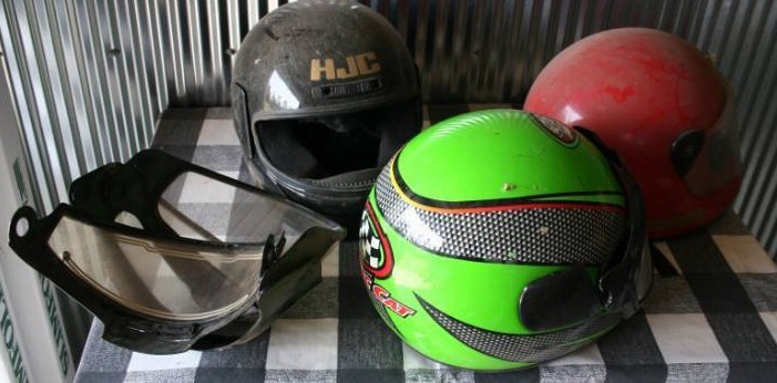 lot 247 image: Helmets