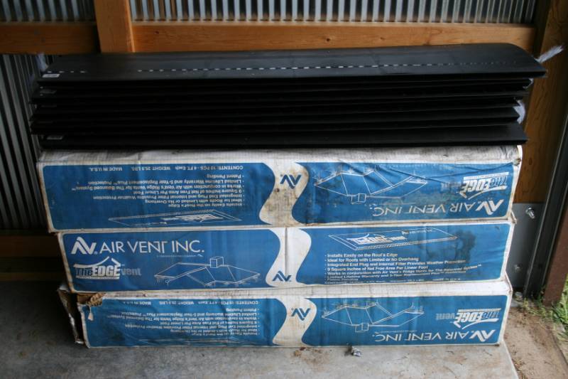 lot 273 image: Edge Vent Roof Vents