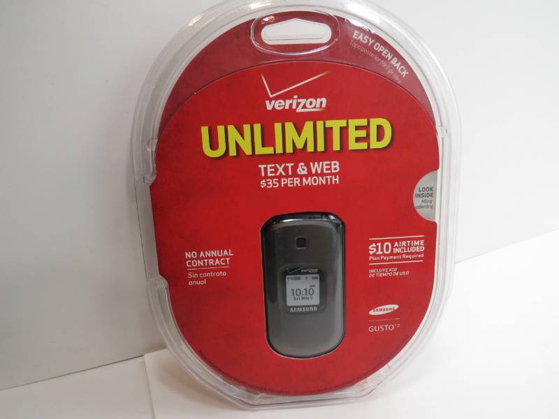 lot 20 image: Verizon pre-paid cell phone