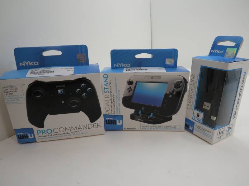 lot 27 image: Gammer package controller, stand and charger