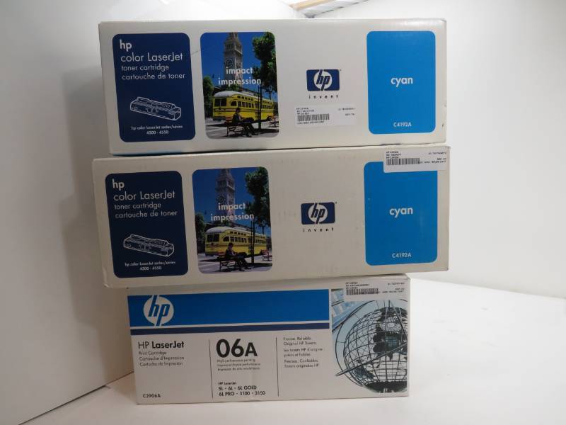 lot 35 image: HUGE LOT OF HP TONERS