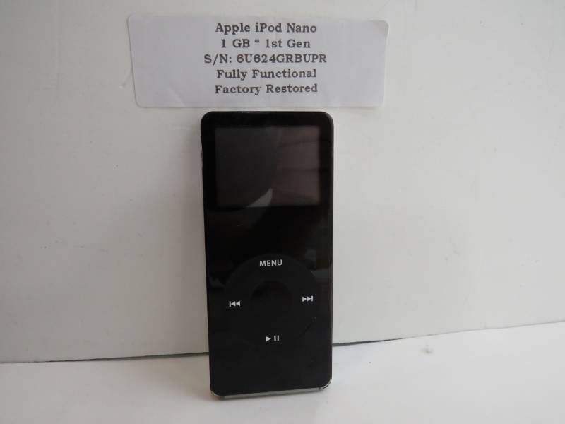 lot 38 image: Apple Ipod Nano