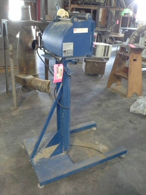 Novus Packaging System Bubble Wrap Machine