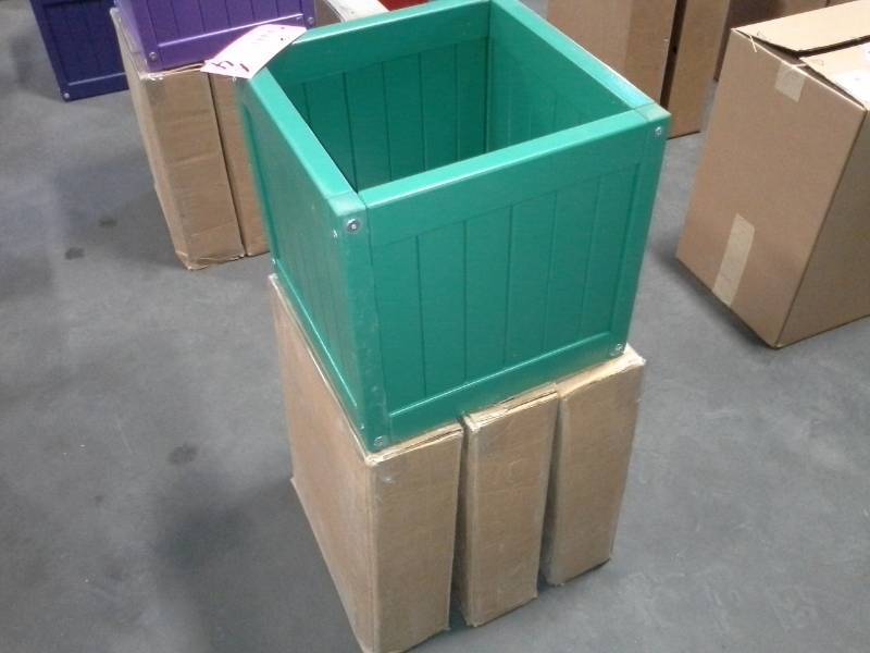 Set of Four 17 Wooden Planters  (Green)
