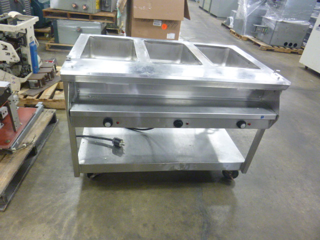lot 11 image: Randall 3 Well Steam Table