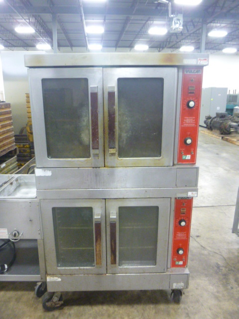 lot 15 image: Vulcan Double Convection Oven