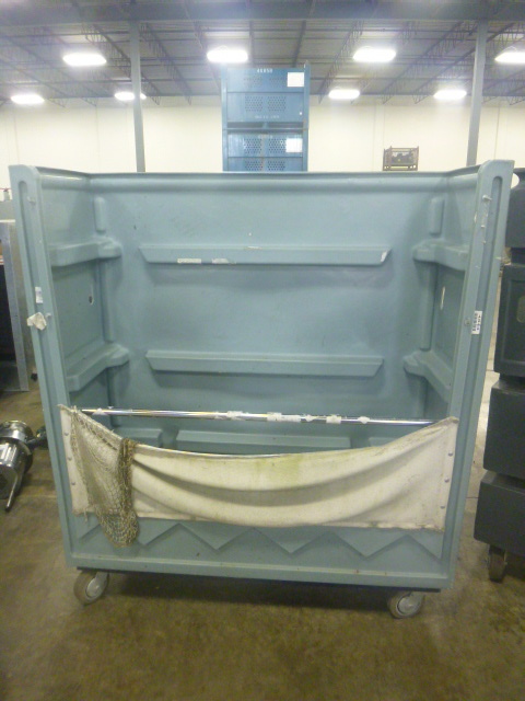 lot 64 image: Poly Trux 87P