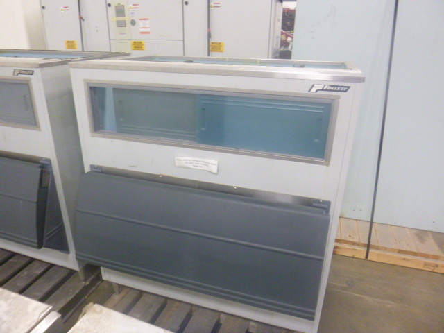 lot 66 image: Hoshizaki Ice Machine