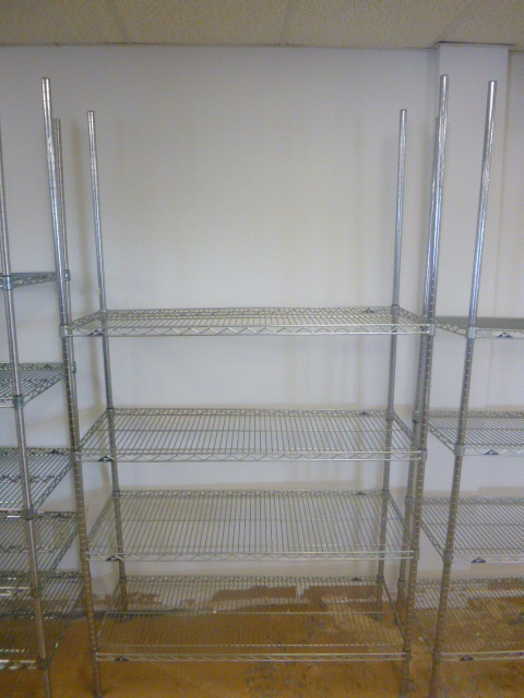 lot 96 image: 4 Shelf Wire Racking