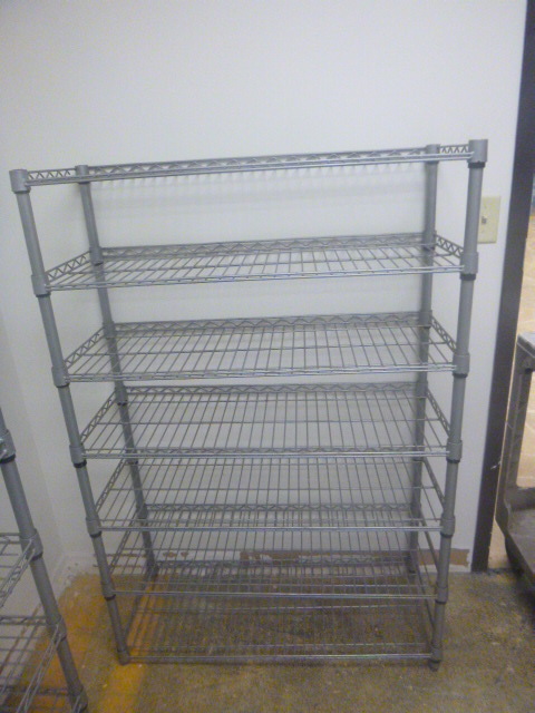 lot 101 image: 7 Shelf Wire Racking