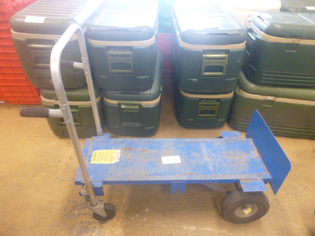 lot 199 image: Platform Truck