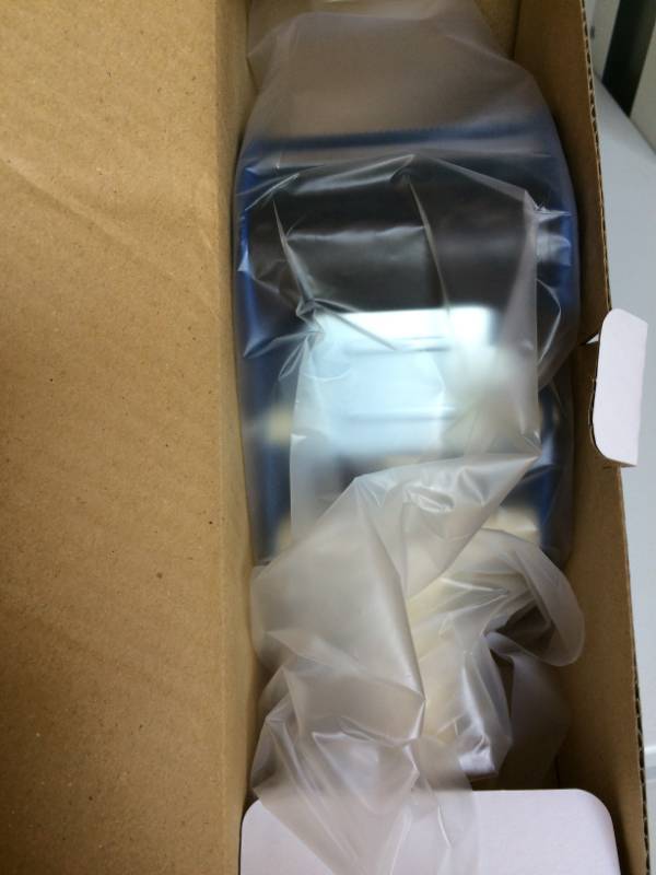lot 16 image: ULINE H-596 Tape Dispenser