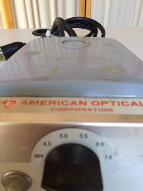 lot 21 image: American Optical Transformer model 1051 Microscope Power Supply - Great Condition