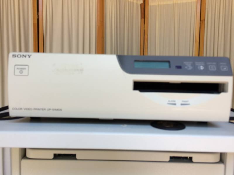 lot 24 image: Reatils Used $150 Sony Color Video Printer Up-51MD A5 Color Video Printer Using Size Dye-Sublimation Technology White Great Condition