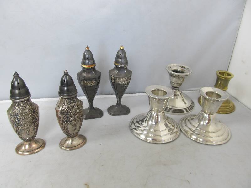 lot 27 image: Group of Sterling Silver & Silver Plated S&ampP Shakers & Candle Holders